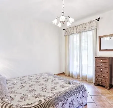Casa Consuelo App. 1 *